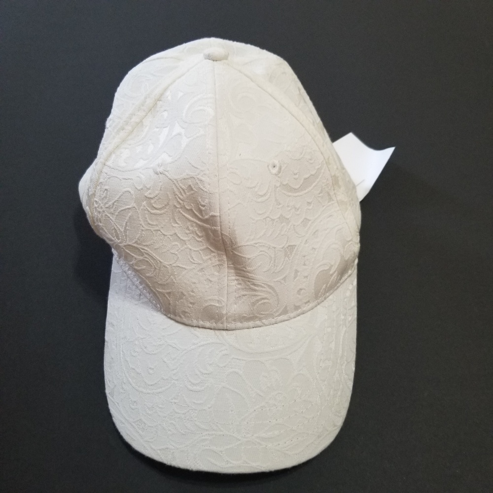 NWT Collection XIIX Women's Adjustable white hat
